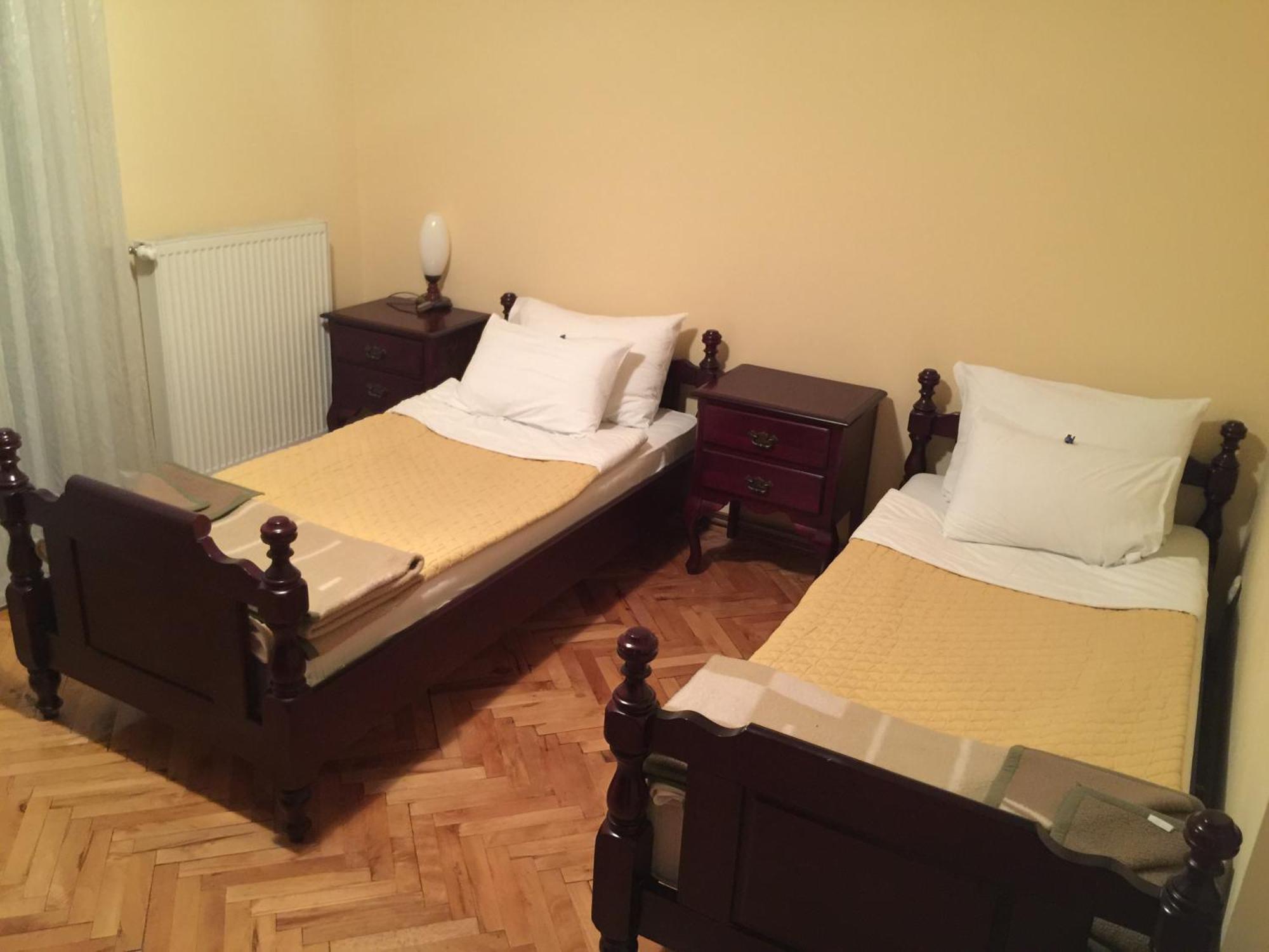 Bed & Breakfast Karavan Raska Room photo