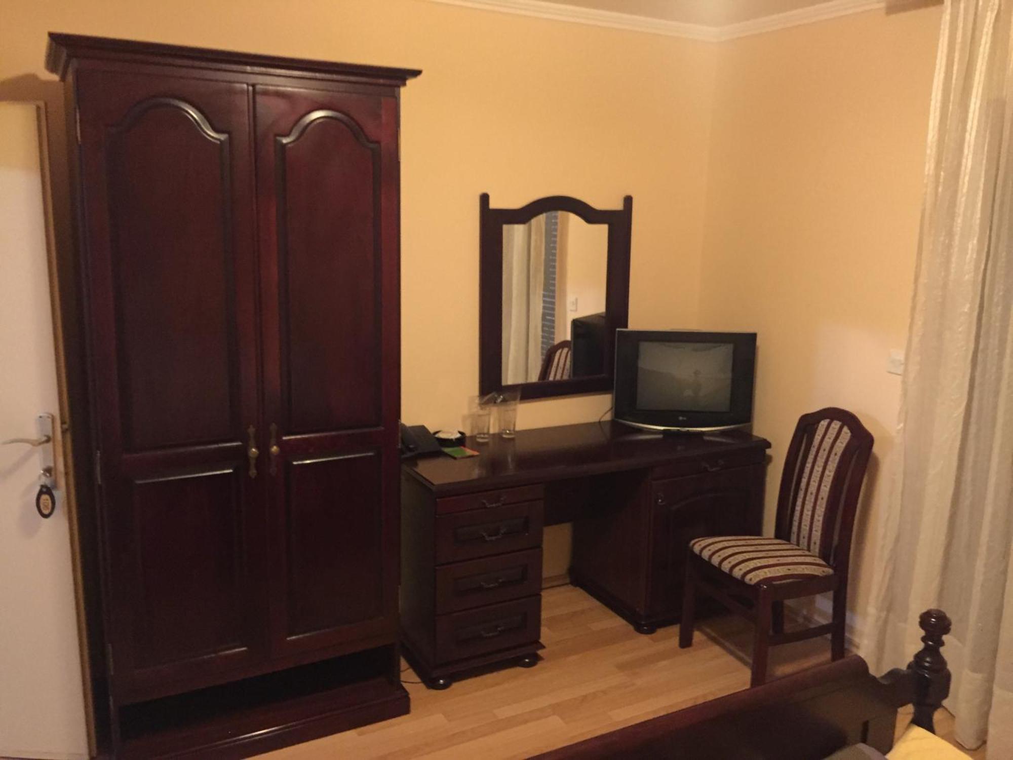 Bed & Breakfast Karavan Raska Room photo