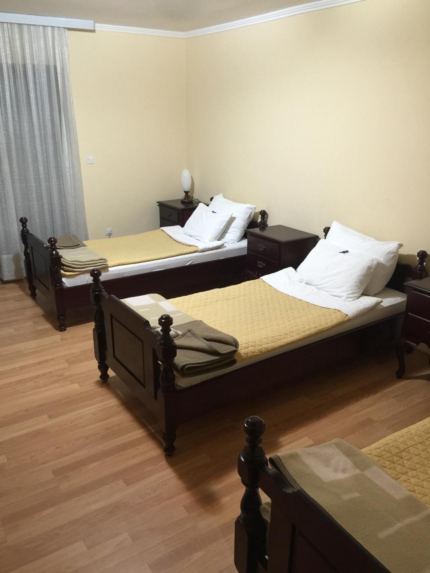 Bed & Breakfast Karavan Raska Room photo