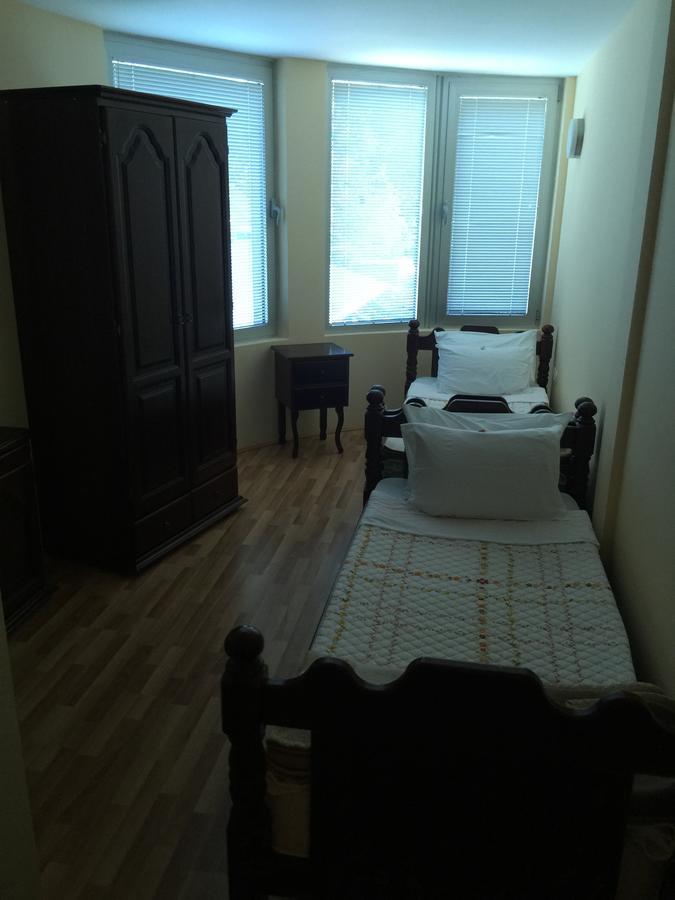 Bed & Breakfast Karavan Raska Exterior photo